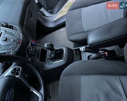 Білий Форд Фієста, об'ємом двигуна 1.5 л та пробігом 249 тис. км за 6500 $, фото 18 на Automoto.ua