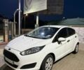 Білий Форд Фієста, об'ємом двигуна 1 л та пробігом 120 тис. км за 5500 $, фото 7 на Automoto.ua
