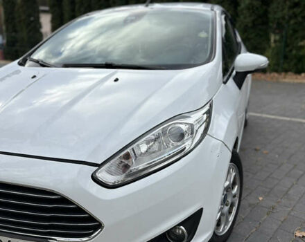 Форд Фиеста 2013 в Шепетовке на Automoto.ua Белый Форд Фиеста, объемом двигателя 1.6 л и пробегом 175 тыс. км за 7100 $, фото 6 на Automoto.ua