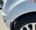 Білий Форд Фієста, об'ємом двигуна 1.24 л та пробігом 99 тис. км за 7000 $, фото 26 на Automoto.ua