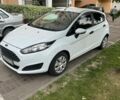 Білий Форд Фієста, об'ємом двигуна 1 л та пробігом 120 тис. км за 5600 $, фото 1 на Automoto.ua