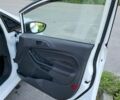 Білий Форд Фієста, об'ємом двигуна 1.24 л та пробігом 245 тис. км за 4400 $, фото 9 на Automoto.ua