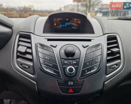 Белый Форд Фиеста, объемом двигателя 1.5 л и пробегом 140 тыс. км за 7000 $, фото 13 на Automoto.ua