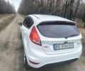 Білий Форд Фієста, об'ємом двигуна 1.5 л та пробігом 190 тис. км за 7625 $, фото 3 на Automoto.ua
