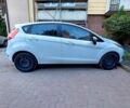 Білий Форд Фієста, об'ємом двигуна 1 л та пробігом 75 тис. км за 5200 $, фото 1 на Automoto.ua