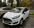 Білий Форд Фієста, об'ємом двигуна 1 л та пробігом 150 тис. км за 6500 $, фото 1 на Automoto.ua
