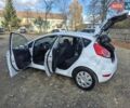 Белый Форд Фиеста, объемом двигателя 1 л и пробегом 130 тыс. км за 5500 $, фото 6 на Automoto.ua