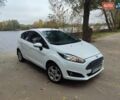 Белый Форд Фиеста, объемом двигателя 1 л и пробегом 98 тыс. км за 7290 $, фото 1 на Automoto.ua