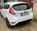 Белый Форд Фиеста, объемом двигателя 1.5 л и пробегом 175 тыс. км за 7200 $, фото 2 на Automoto.ua