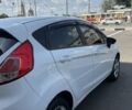 Белый Форд Фиеста, объемом двигателя 1 л и пробегом 134 тыс. км за 6000 $, фото 11 на Automoto.ua