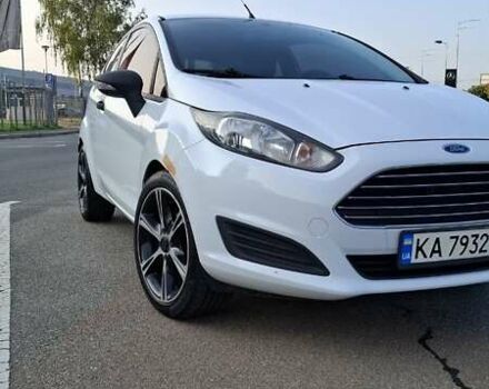 Білий Форд Фієста, об'ємом двигуна 1.24 л та пробігом 150 тис. км за 6000 $, фото 26 на Automoto.ua
