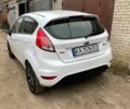 Білий Форд Фієста, об'ємом двигуна 1.5 л та пробігом 175 тис. км за 7500 $, фото 1 на Automoto.ua