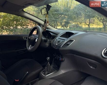 Білий Форд Фієста, об'ємом двигуна 1 л та пробігом 152 тис. км за 5100 $, фото 9 на Automoto.ua