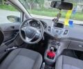 Білий Форд Фієста, об'ємом двигуна 1.24 л та пробігом 245 тис. км за 4600 $, фото 8 на Automoto.ua