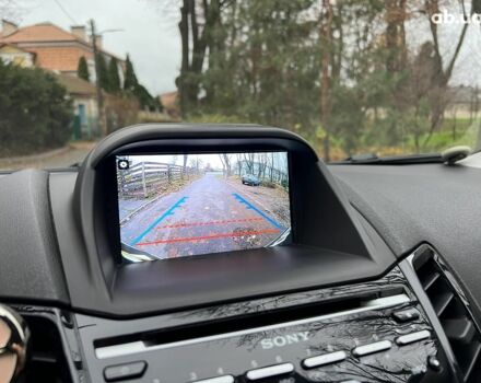 Белый Форд Фиеста, объемом двигателя 1 л и пробегом 151 тыс. км за 6940 $, фото 13 на Automoto.ua