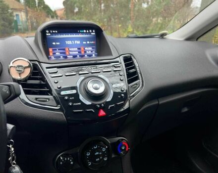 Белый Форд Фиеста, объемом двигателя 1 л и пробегом 151 тыс. км за 6940 $, фото 11 на Automoto.ua