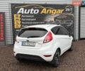 Белый Форд Фиеста, объемом двигателя 1 л и пробегом 52 тыс. км за 8800 $, фото 4 на Automoto.ua