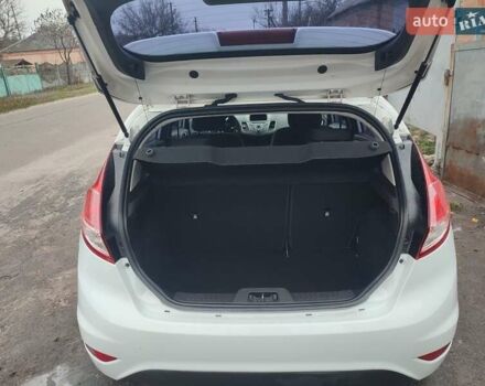 Білий Форд Фієста, об'ємом двигуна 1.5 л та пробігом 190 тис. км за 7500 $, фото 13 на Automoto.ua