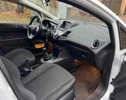 Белый Форд Фиеста, объемом двигателя 1 л и пробегом 151 тыс. км за 6940 $, фото 19 на Automoto.ua