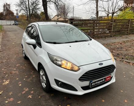 Белый Форд Фиеста, объемом двигателя 1 л и пробегом 151 тыс. км за 6940 $, фото 2 на Automoto.ua