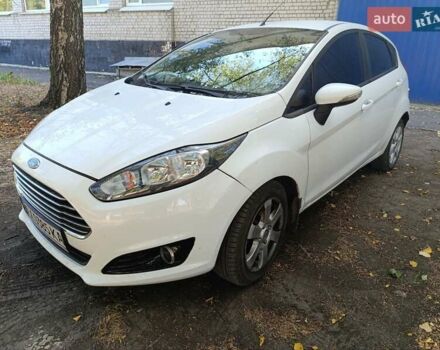 Форд Фиеста 2013 в Харькове на Automoto.ua Белый Форд Фиеста, объемом двигателя 1.5 л и пробегом 100 тыс. км за 7400 $, фото 1 на Automoto.ua