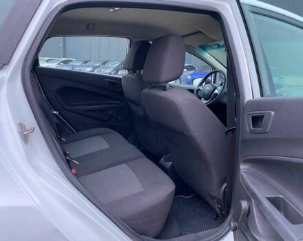 Белый Форд Фиеста, объемом двигателя 1 л и пробегом 200 тыс. км за 4500 $, фото 19 на Automoto.ua