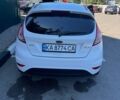 Білий Форд Фієста, об'ємом двигуна 1 л та пробігом 120 тис. км за 5600 $, фото 16 на Automoto.ua
