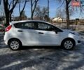 Белый Форд Фиеста, объемом двигателя 1 л и пробегом 108 тыс. км за 6590 $, фото 5 на Automoto.ua