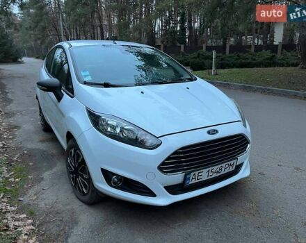 Білий Форд Фієста, об'ємом двигуна 1.5 л та пробігом 249 тис. км за 6500 $, фото 3 на Automoto.ua