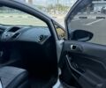 Белый Форд Фиеста, объемом двигателя 1 л и пробегом 121 тыс. км за 8000 $, фото 16 на Automoto.ua