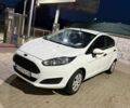 Белый Форд Фиеста, объемом двигателя 1 л и пробегом 120 тыс. км за 5500 $, фото 6 на Automoto.ua