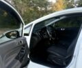 Білий Форд Фієста, об'ємом двигуна 1.25 л та пробігом 33 тис. км за 10197 $, фото 17 на Automoto.ua