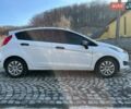 Белый Форд Фиеста, объемом двигателя 1.24 л и пробегом 170 тыс. км за 6000 $, фото 57 на Automoto.ua