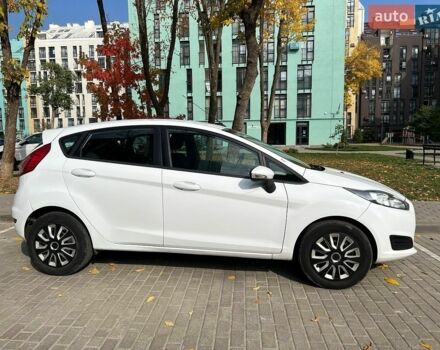 Білий Форд Фієста, об'ємом двигуна 1.5 л та пробігом 134 тис. км за 6800 $, фото 1 на Automoto.ua