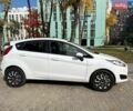Білий Форд Фієста, об'ємом двигуна 1.5 л та пробігом 134 тис. км за 6800 $, фото 1 на Automoto.ua