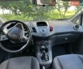 Білий Форд Фієста, об'ємом двигуна 1.24 л та пробігом 99 тис. км за 7000 $, фото 30 на Automoto.ua