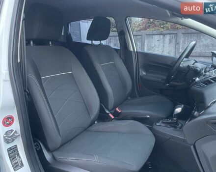 Білий Форд Фієста, об'ємом двигуна 1.6 л та пробігом 97 тис. км за 9850 $, фото 108 на Automoto.ua