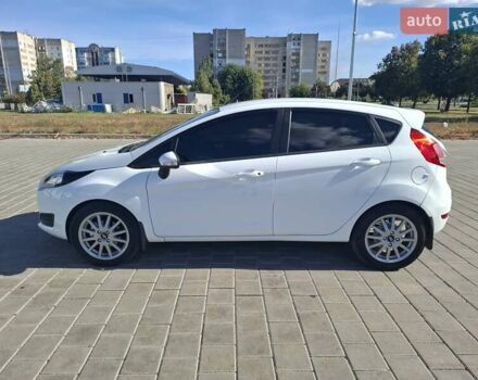 Белый Форд Фиеста, объемом двигателя 1.5 л и пробегом 218 тыс. км за 6999 $, фото 1 на Automoto.ua