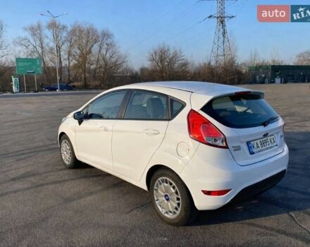 Білий Форд Фієста, об'ємом двигуна 1 л та пробігом 134 тис. км за 5900 $, фото 1 на Automoto.ua