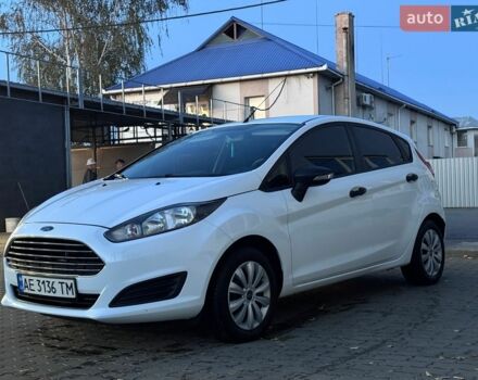 Белый Форд Фиеста, объемом двигателя 1.24 л и пробегом 179 тыс. км за 6150 $, фото 3 на Automoto.ua