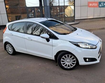 Белый Форд Фиеста, объемом двигателя 1.3 л и пробегом 93 тыс. км за 6500 $, фото 6 на Automoto.ua