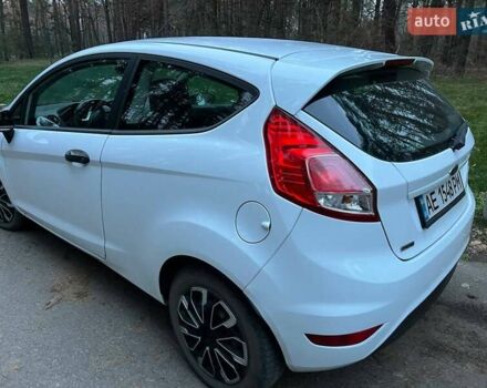 Білий Форд Фієста, об'ємом двигуна 1.5 л та пробігом 249 тис. км за 6500 $, фото 9 на Automoto.ua