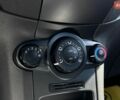 Білий Форд Фієста, об'ємом двигуна 1 л та пробігом 120 тис. км за 5650 $, фото 16 на Automoto.ua