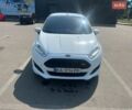Білий Форд Фієста, об'ємом двигуна 1 л та пробігом 149 тис. км за 4200 $, фото 1 на Automoto.ua