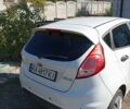 Білий Форд Фієста, об'ємом двигуна 1 л та пробігом 144 тис. км за 4900 $, фото 4 на Automoto.ua
