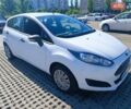 Белый Форд Фиеста, объемом двигателя 1 л и пробегом 70 тыс. км за 5500 $, фото 1 на Automoto.ua