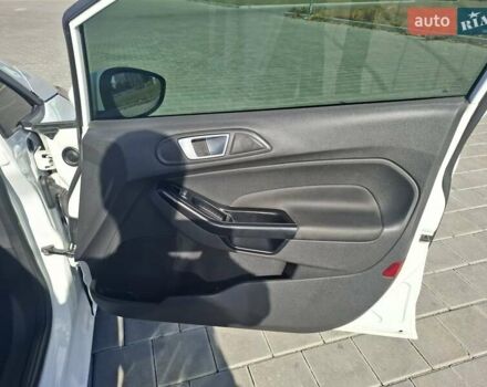 Белый Форд Фиеста, объемом двигателя 1.5 л и пробегом 218 тыс. км за 6999 $, фото 20 на Automoto.ua