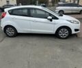Білий Форд Фієста, об'ємом двигуна 1.5 л та пробігом 168 тис. км за 6800 $, фото 5 на Automoto.ua