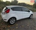 Белый Форд Фиеста, объемом двигателя 1 л и пробегом 86 тыс. км за 5800 $, фото 3 на Automoto.ua