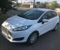 Белый Форд Фиеста, объемом двигателя 1 л и пробегом 35 тыс. км за 10799 $, фото 1 на Automoto.ua